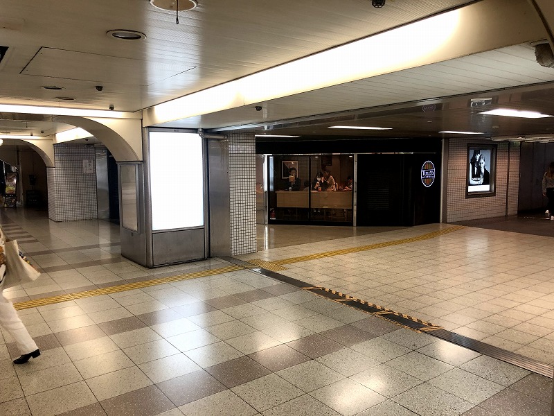 梅田駅1階